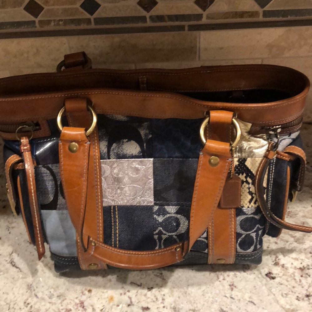 Vintage Coach shoulder bag